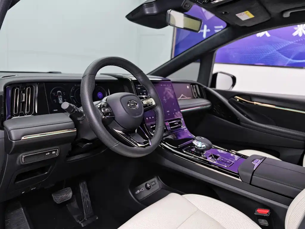 TRUMPCHI M8 2023