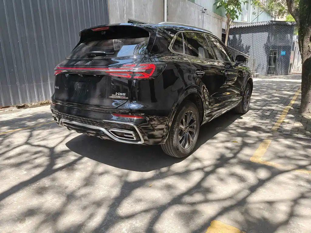 HONGQI HS5 2023
