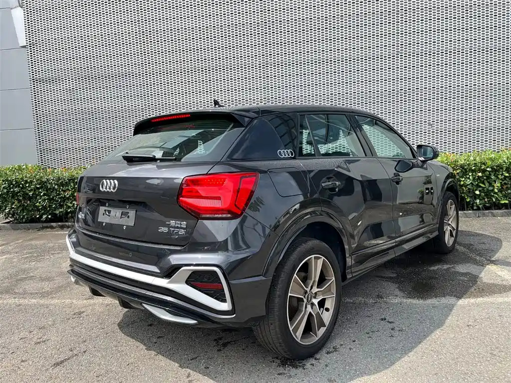AUDI Q2L 2022