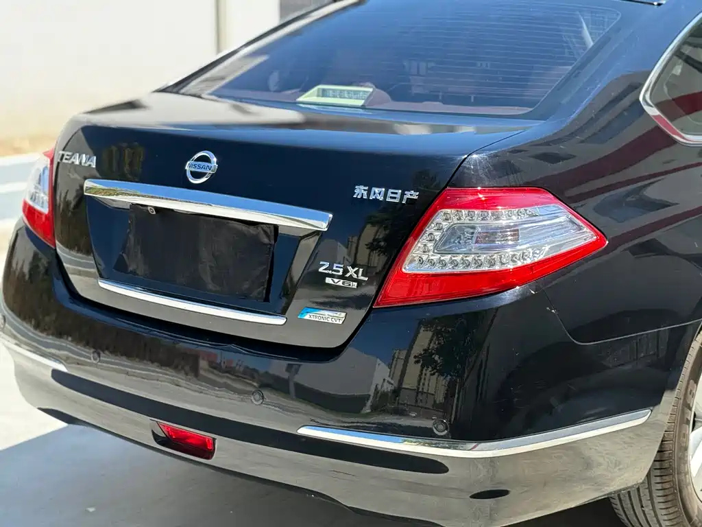 NISSAN TEANA 2012