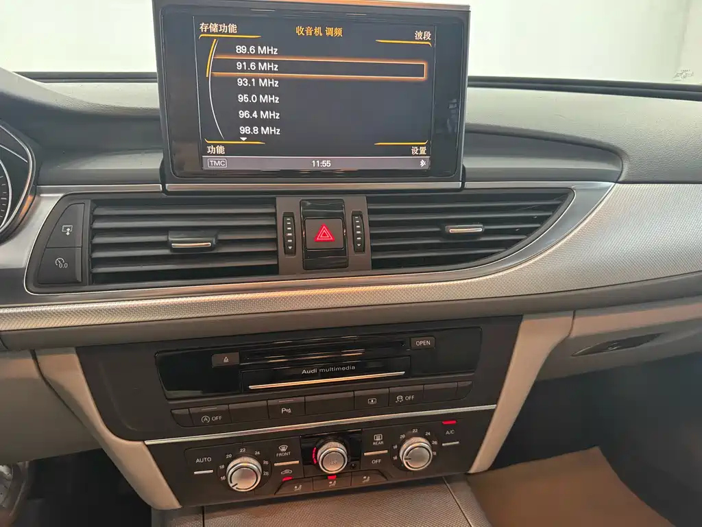 AUDI A6L 2014