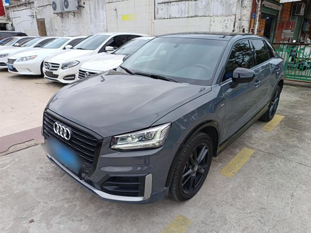 AUDI Q2L 2021