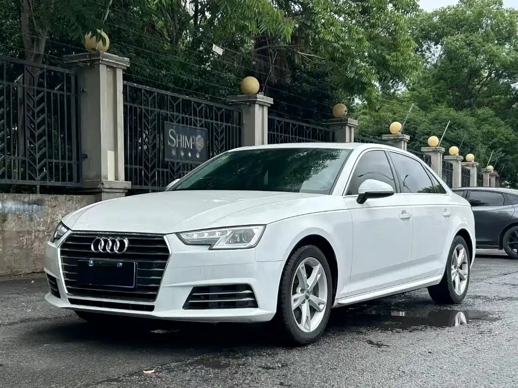 AUDI A4L 2018