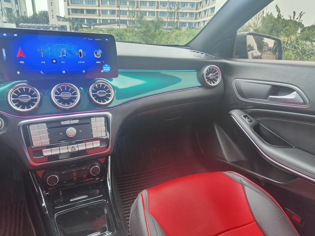 MERCEDES BENZ CLA 2016