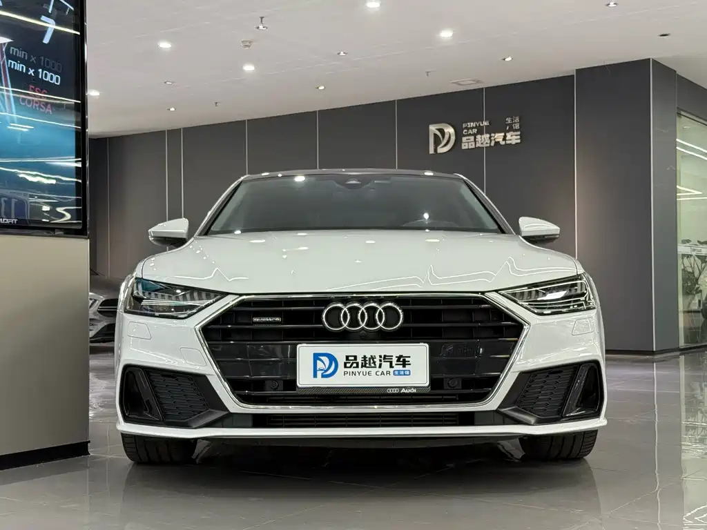 AUDI A7 2023