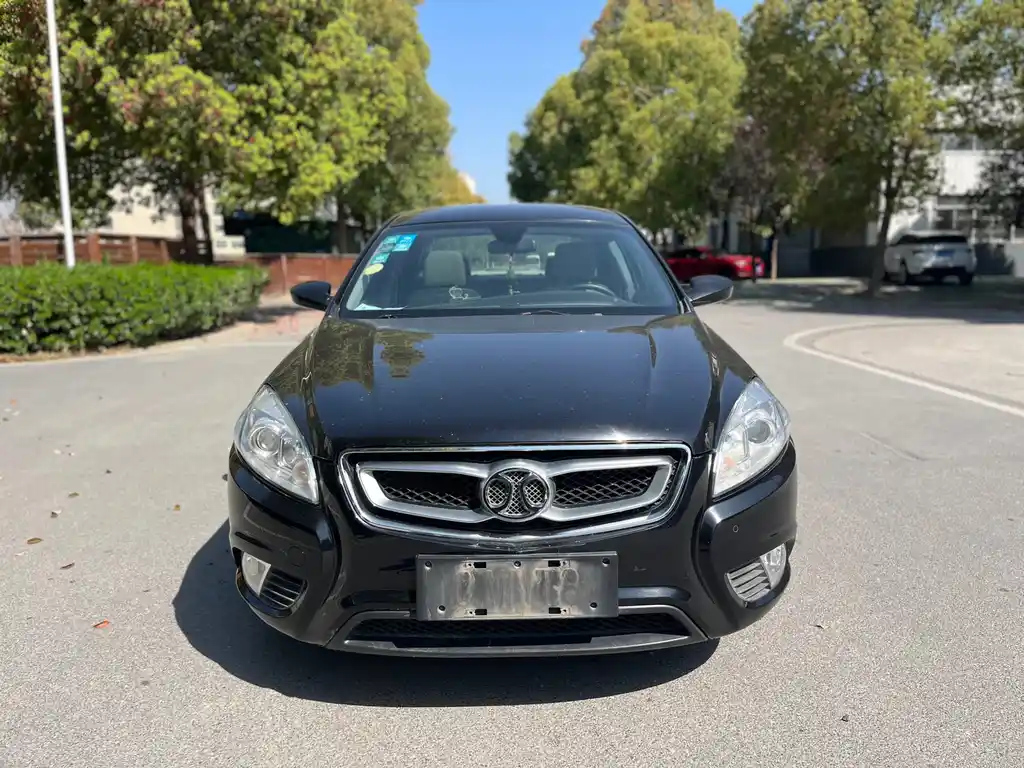 BAIC SENOVA D50 2015