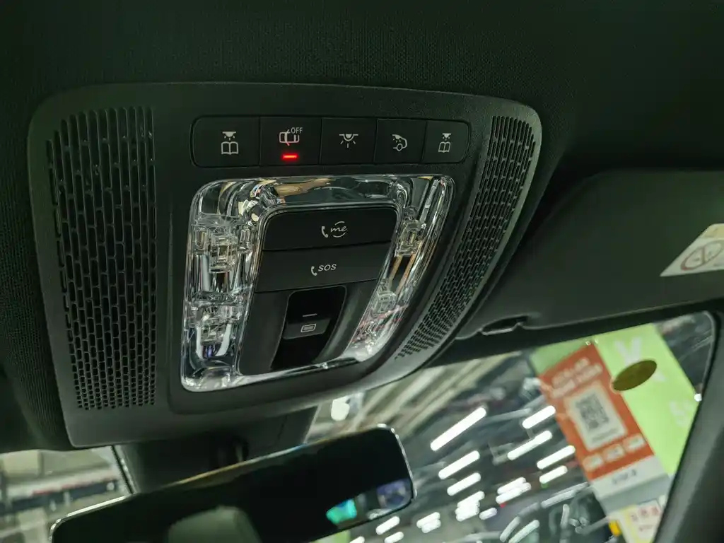 MERCEDES BENZ CLA 2023