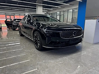 Заказать VOLVO S90