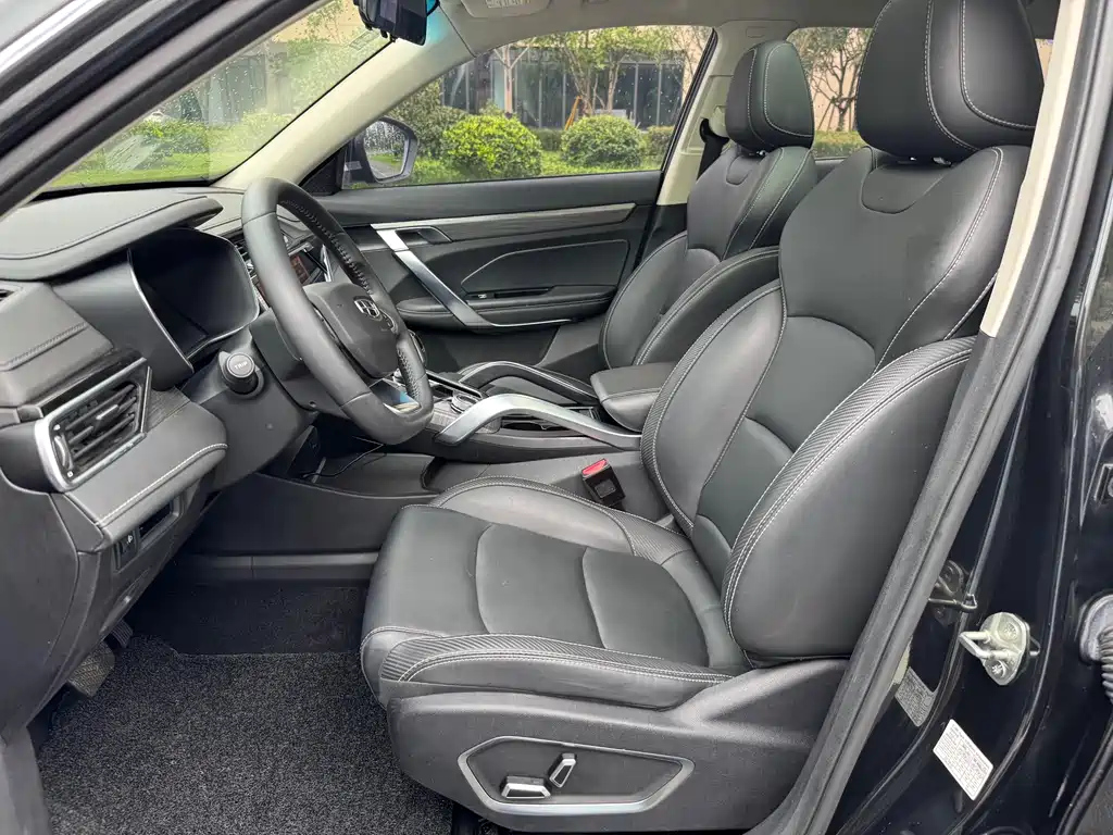 GEELY AUTO BOYUE 2020