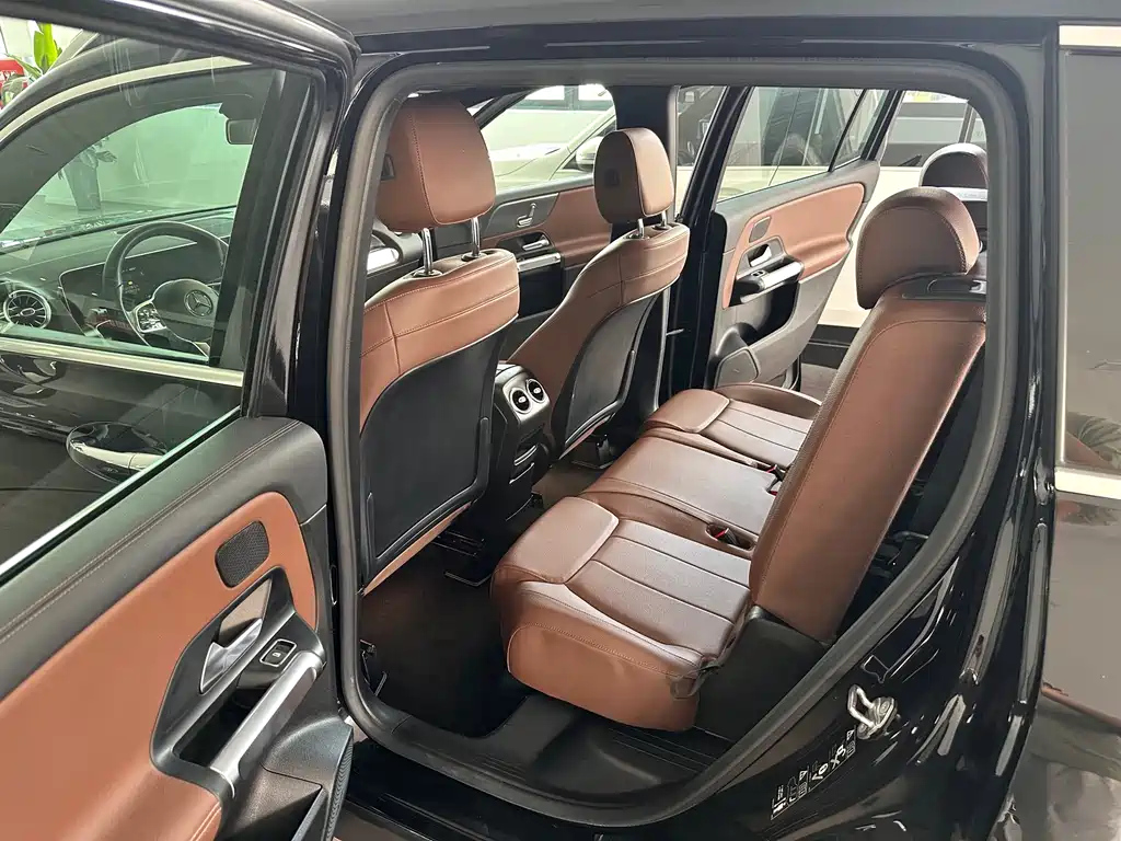 MERCEDES BENZ GLB 2020