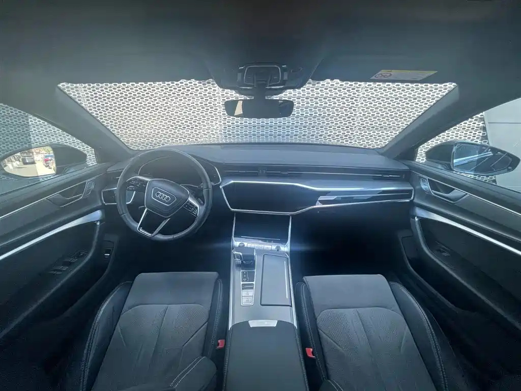 AUDI A6L 2023