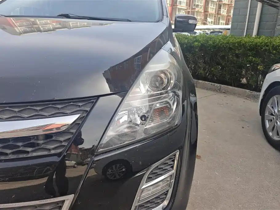 MAZDA 8 2015
