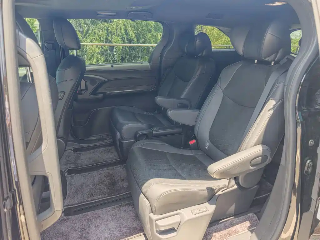 TOYOTA SIENNA SIENNA 2021