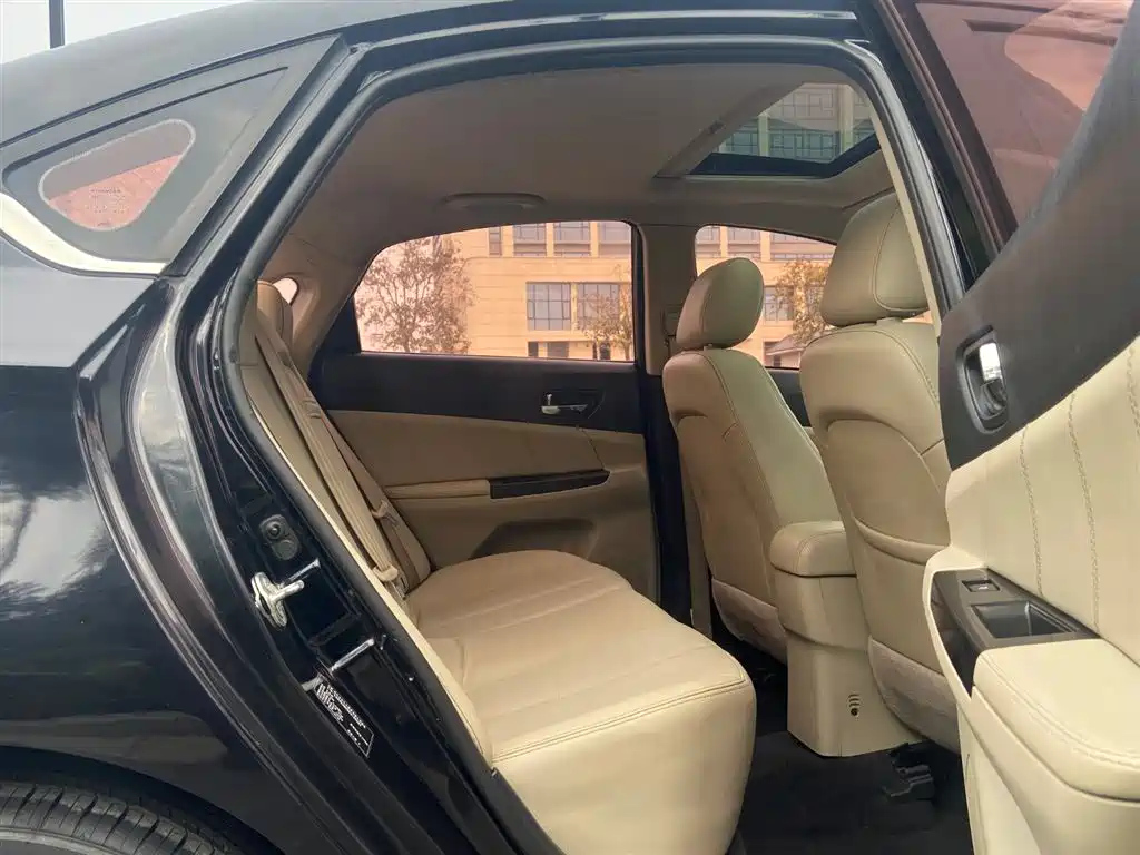 CHANGAN EADO 2014