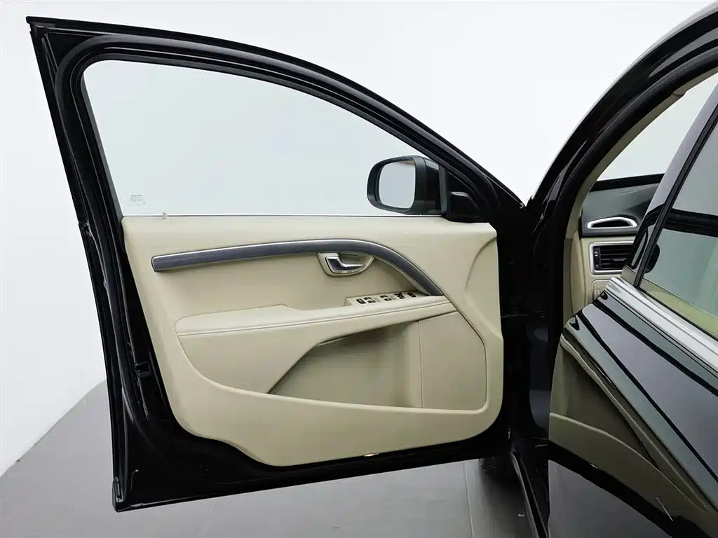 VOLVO S80L 2014