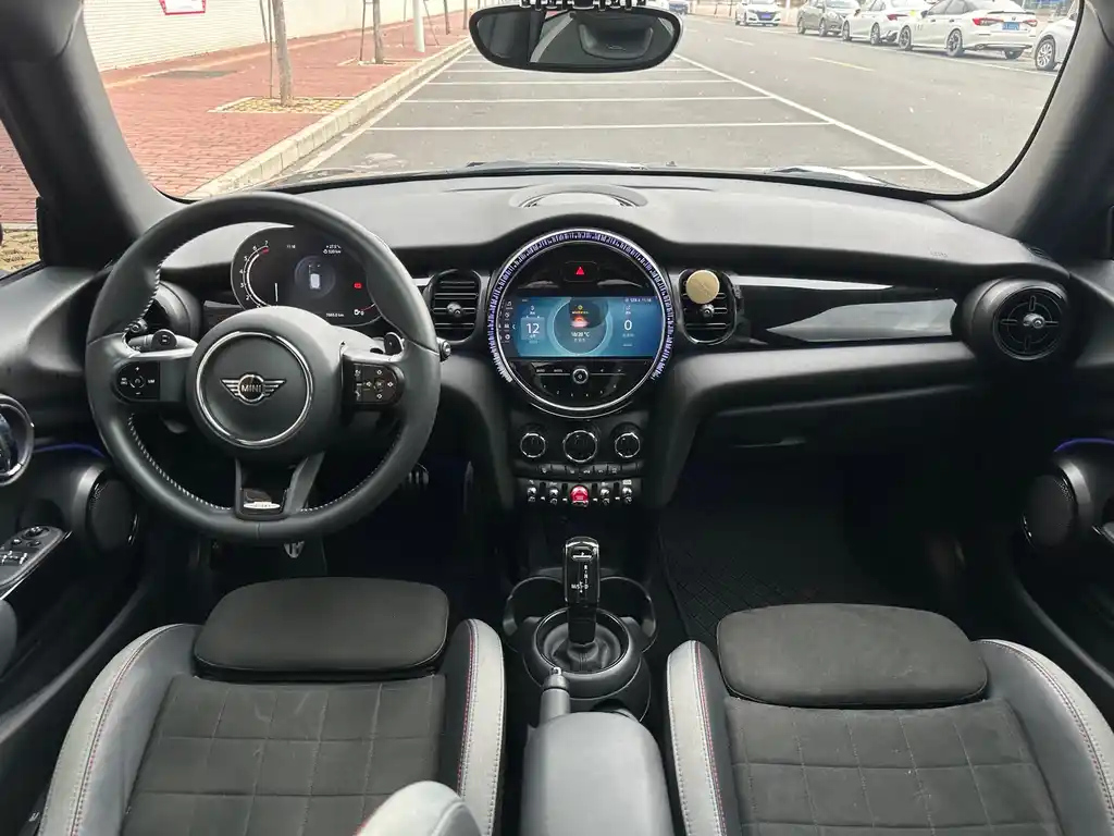 MINI OTHER 2022