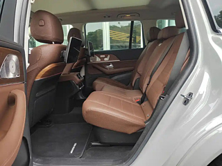 MERCEDES BENZ GLS 2024 YEAR GLS 450 4MATIC LUXURY 2024