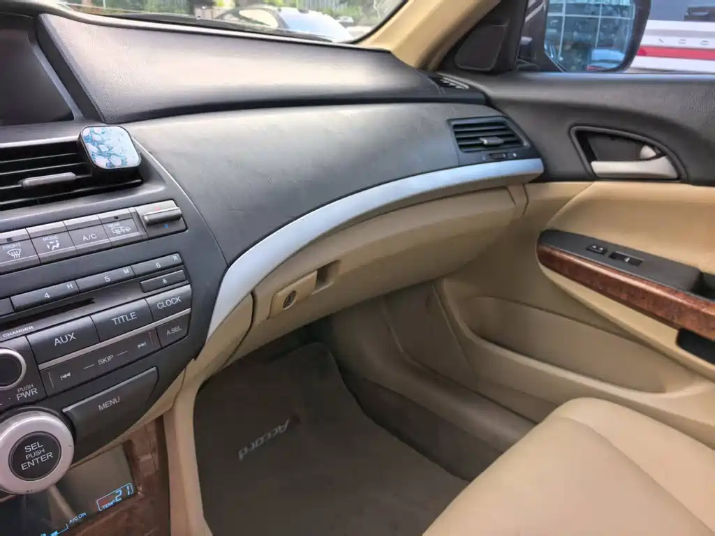 HONDA ACCORD 2009