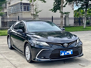 TOYOTA CAMRY 2018