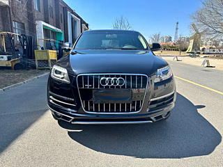 AUDI Q7 2013
