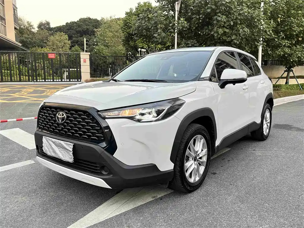 TOYOTA COROLLA CROSS 2022