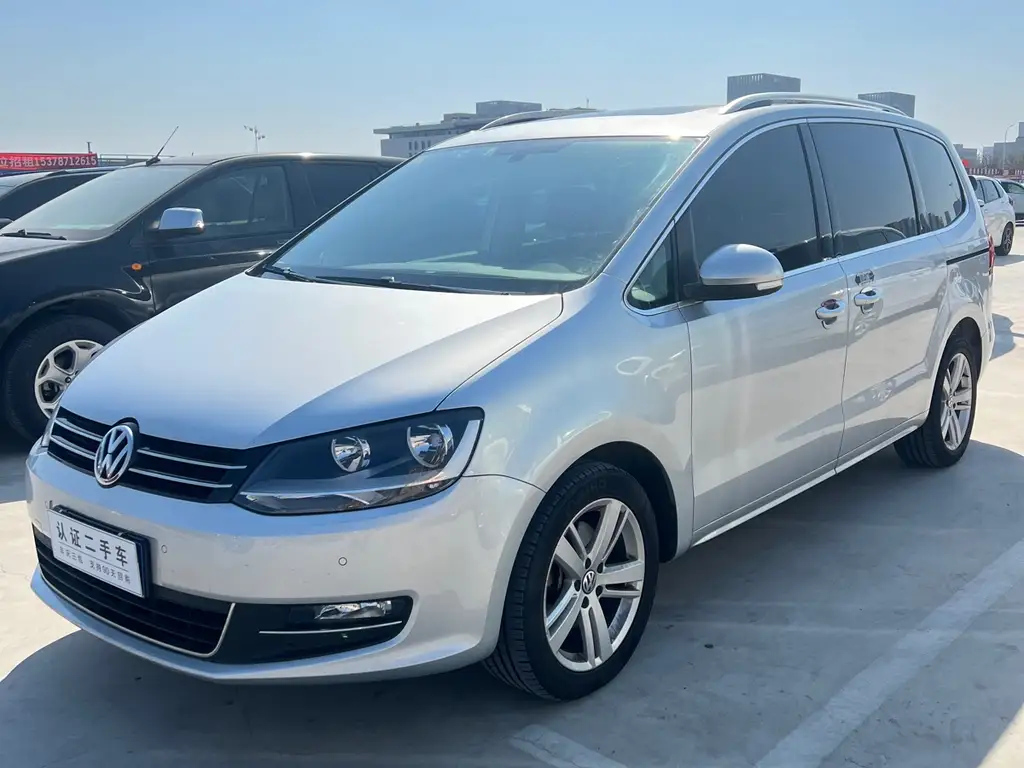 VOLKSWAGEN SHARAN 2015