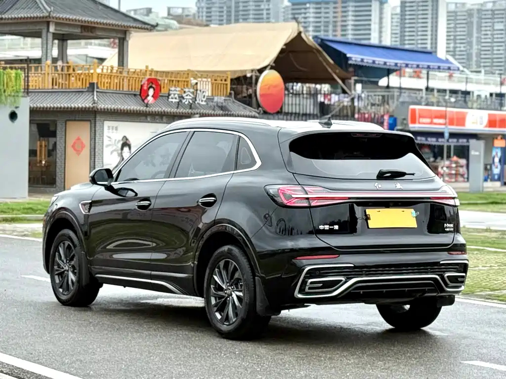HONGQI HS5 2023