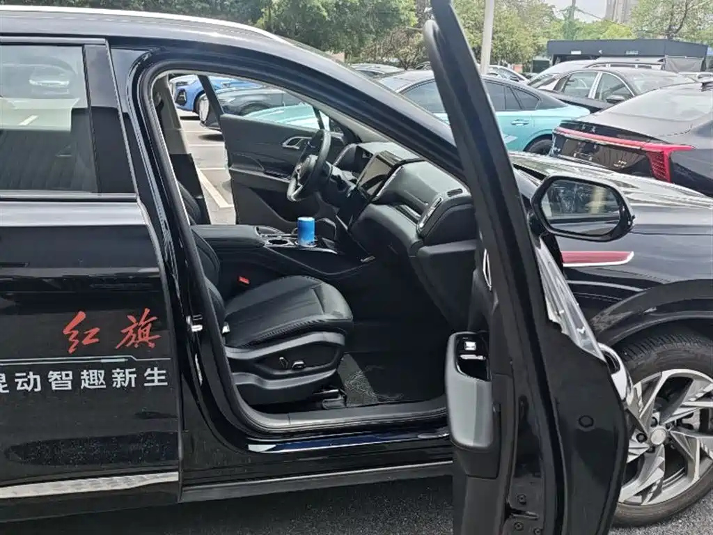 HONGQI HS3 PHEV 2024