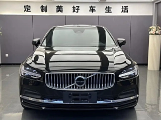 VOLVO S90 2023
