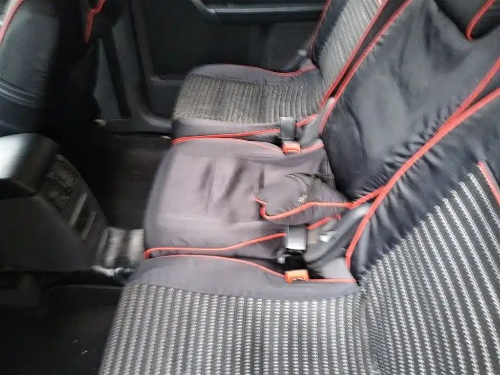VOLKSWAGEN TOURAN 2013