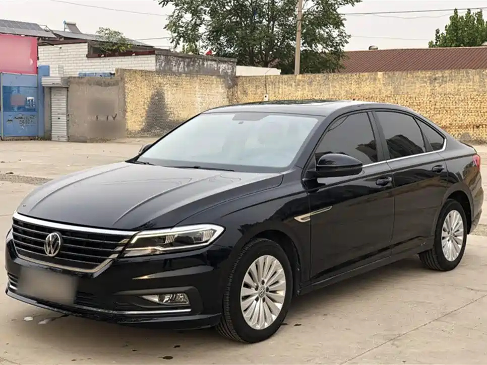 VOLKSWAGEN LAVIDA 2019