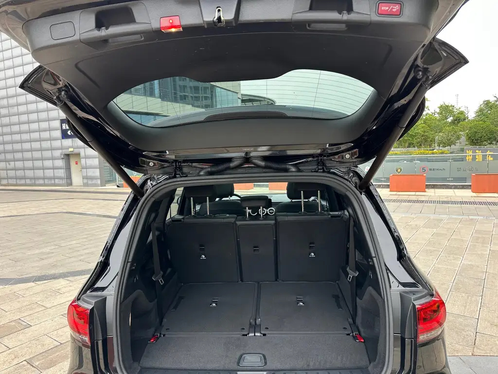 MERCEDES BENZ GLB 2021