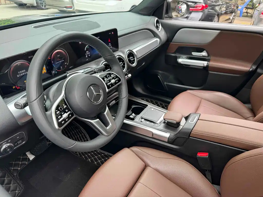MERCEDES BENZ GLB 2022