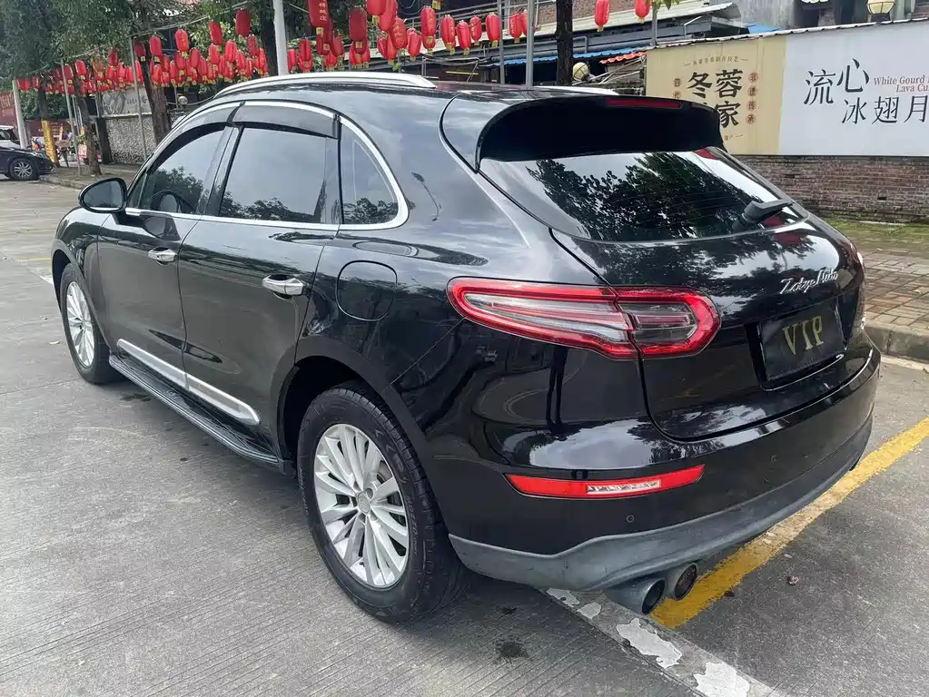 ZOTYE SR9 2017