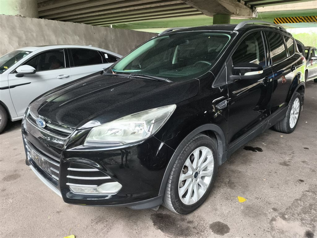 FORD ESCAPE 2015