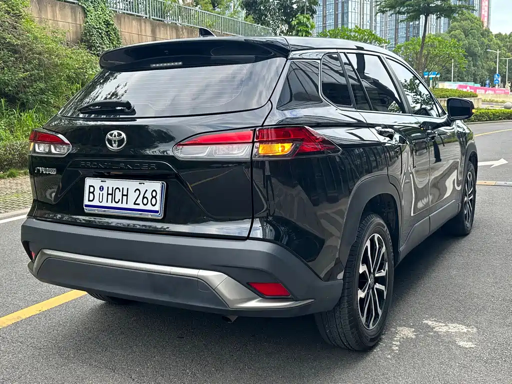 TOYOTA FRONTLANDER 2024