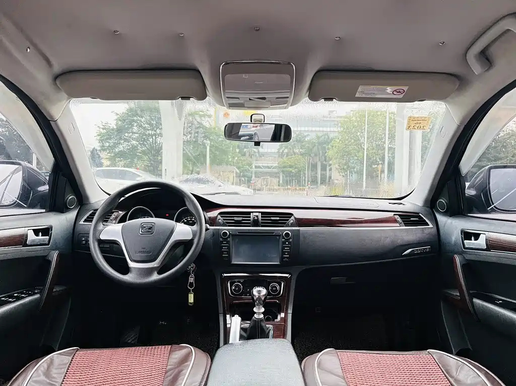 ZOTYE T600 2015