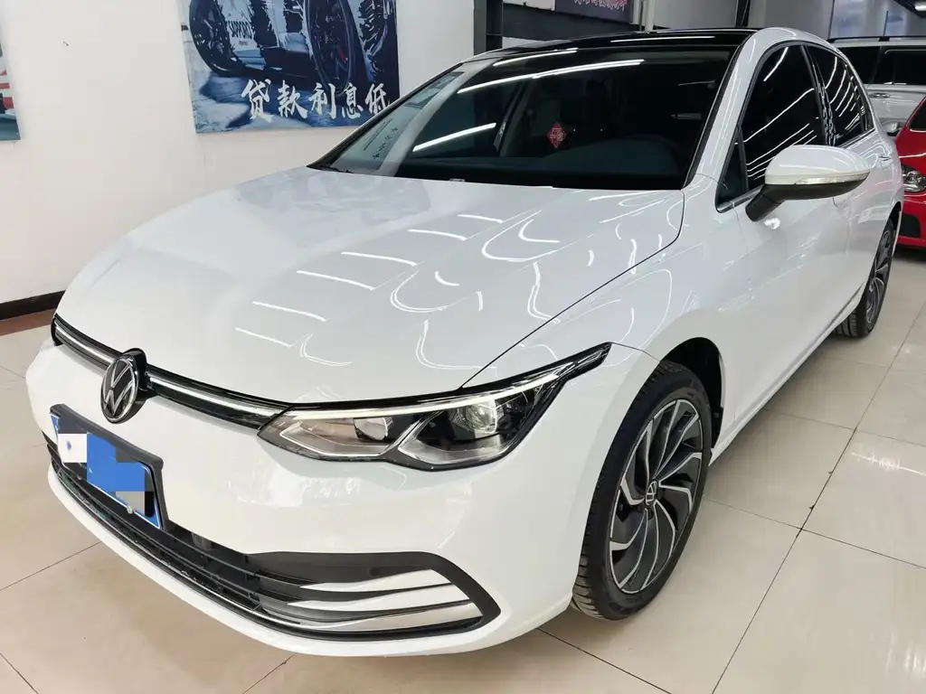 VOLKSWAGEN GOLF 2021