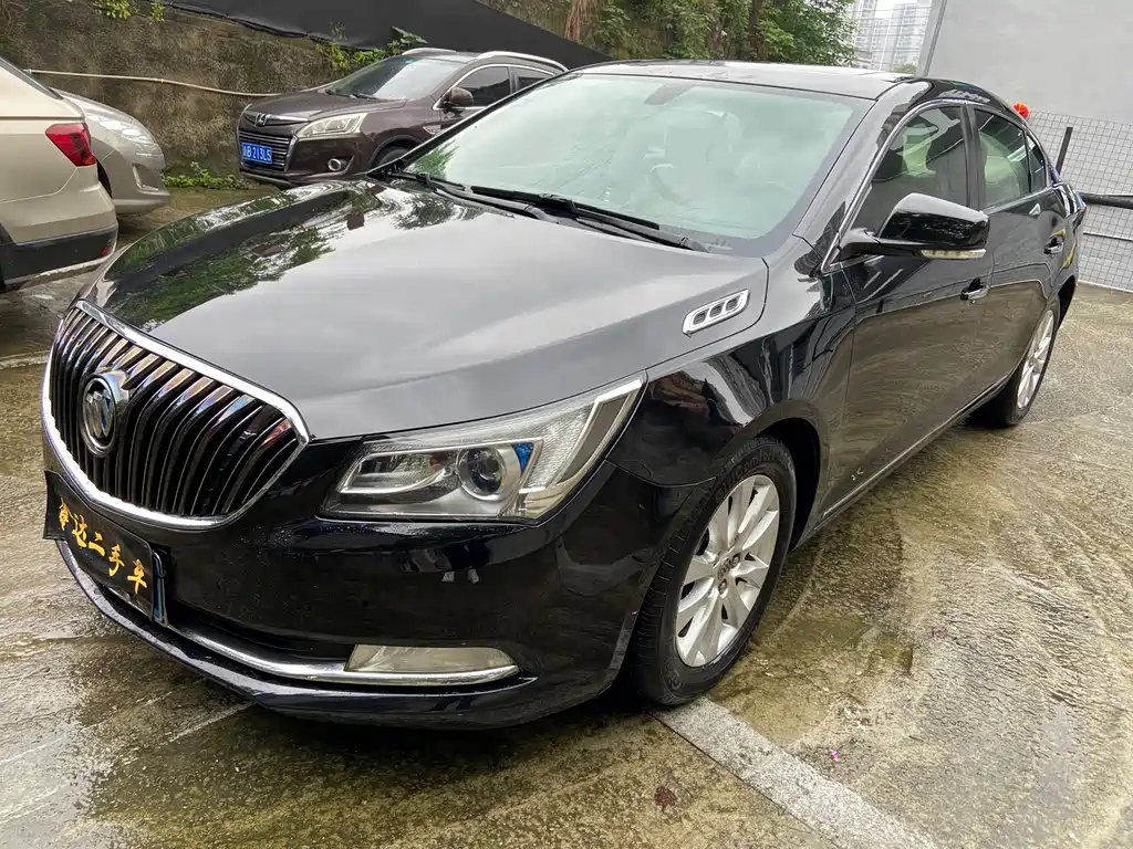 BUICK LACROSSE 2013