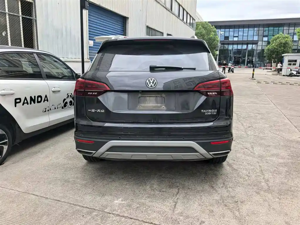 VOLKSWAGEN TAYRON 2019