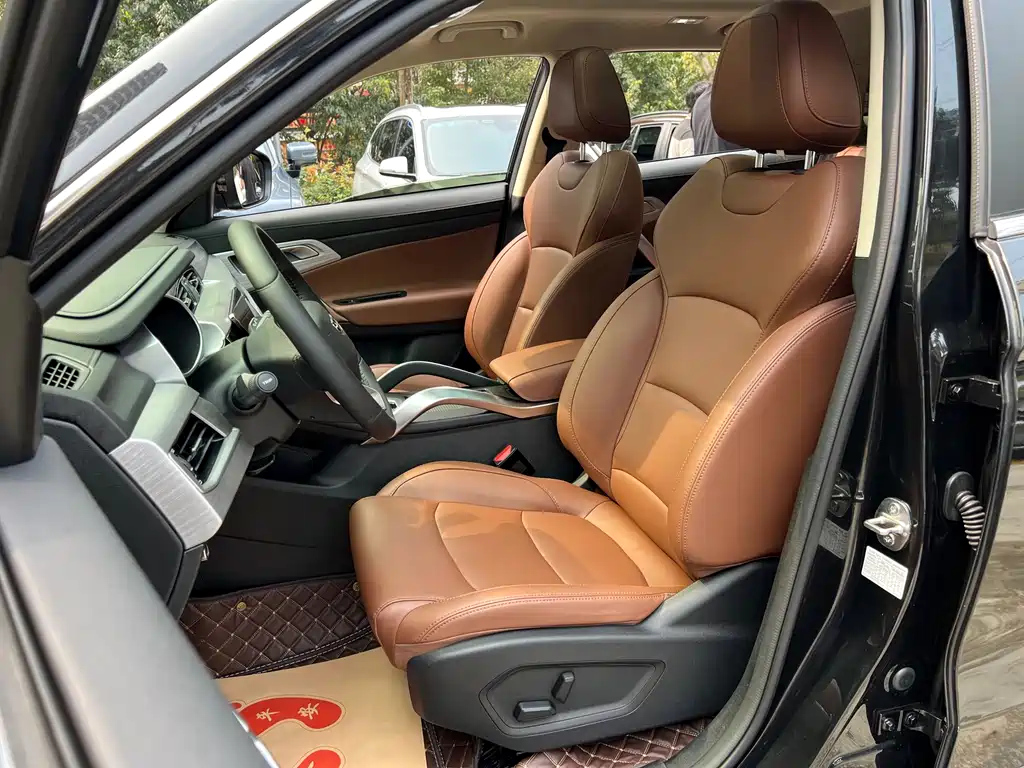GEELY AUTO BOYUE 2021