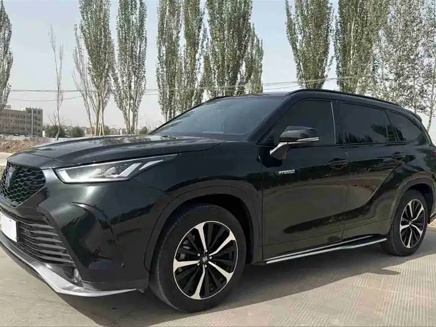 TOYOTA CROWN LUFANG 2022