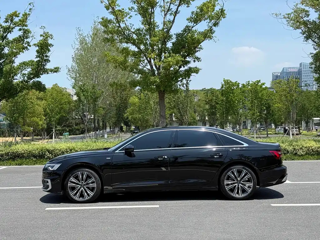 AUDI A6L 2024