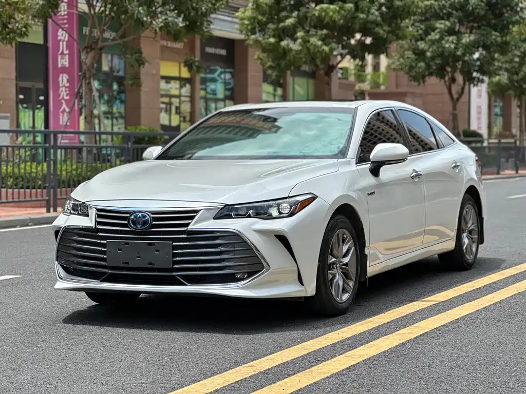 TOYOTA AVALON 2021