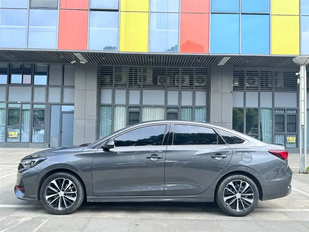 CHANGAN EADO 2023