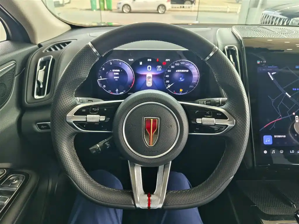 HONGQI HS3 2024