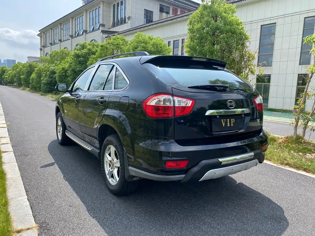BYD S6 2014