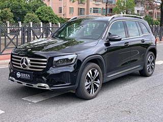 MERCEDES BENZ GLB 2024