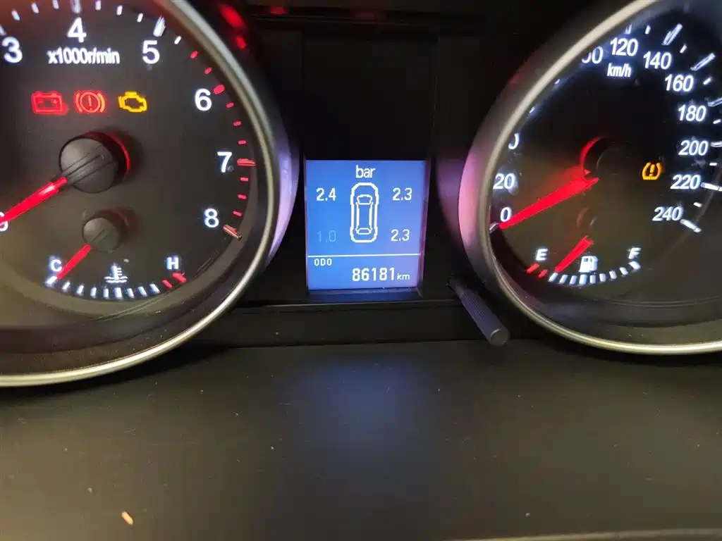 HAVAL H6 2015