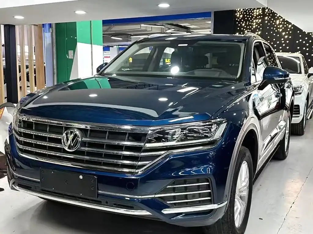 VOLKSWAGEN TOUAREG 2019